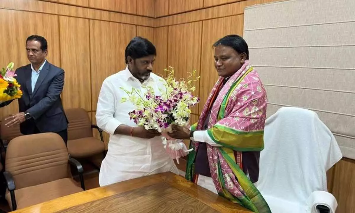 Odisha Chief Minister Urges Officials to Allocate Naini Block to SCCL