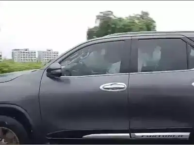 Police in Andhra Pradesh restrict YS Jagan’s convoy to Vinukonda