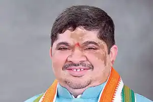 ‘Ponnam Anna’ enjoys being with the public