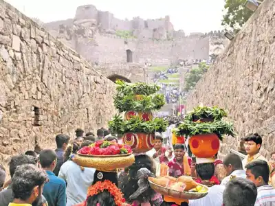 Preparations Complete for Laldarwaja Mahakali Bonalu; Traffic Restrictions Implemented