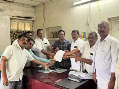 R. Kishore and Residents of Dharmavaram and Vallur Submit Petition to RTC DM