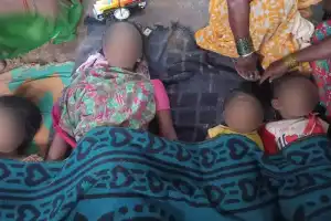 Rain causes collapse of homes, resulting in death of mother and three children