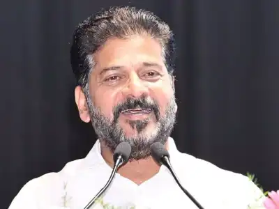 Revanth Reddy engages in quality engineering education program, pledges government backing