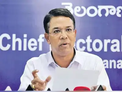 Six IAS Officers in Telangana Transferred; Vikasraj Named Special Chief Secretary
