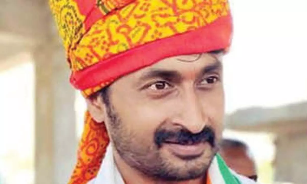 The hands-on approach of the political heir