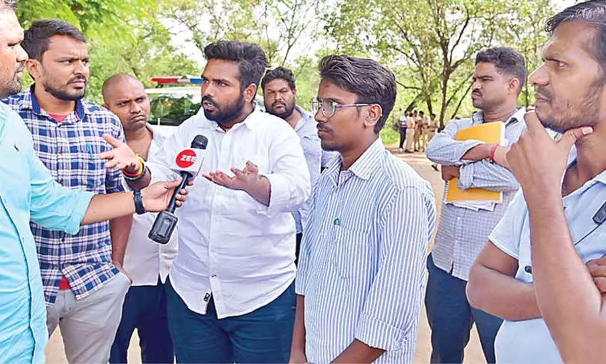 Unemployed Youth Protest in OU Intensifies with Addition of BRSV Leaders