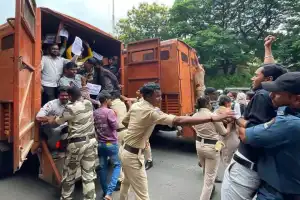 Young people arrested for job-seeking efforts