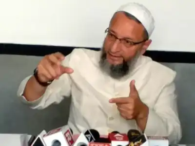 Asad challenges HYDRA: ‘Will you demolish government offices too?’