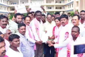 BRS Party Successfully Stages Dharna Demanding Rs. 2 Lakh Farmer Loan Waiver