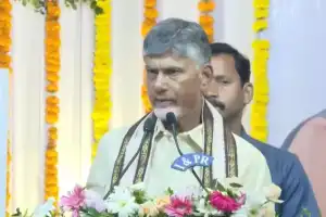 Chandrababu Naidu Pledges Support for Handloom Workers in Andhra Pradesh