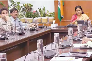 “Chief Secretary Urges Deputy Commissioners to Intensify Efforts for Statewide Clean and Green Initiative”