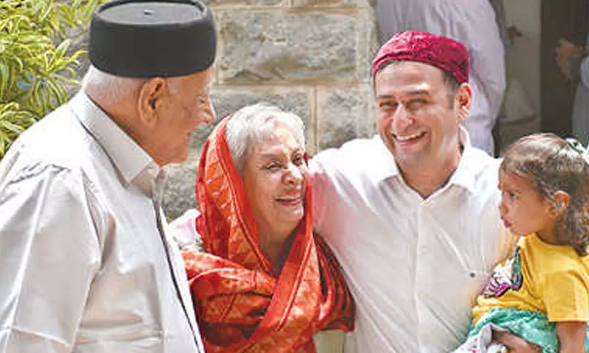 City's Parsi community celebrates Nowruz with festive cheer and enthusiasm