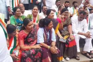 Congress Leaders Stage Protest at Gun Park, Call for Investigation into Adani Scandal