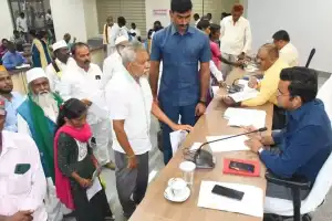 DC Directs Officials to Ensure Immediate Response to Issues Reported in Praja Vani