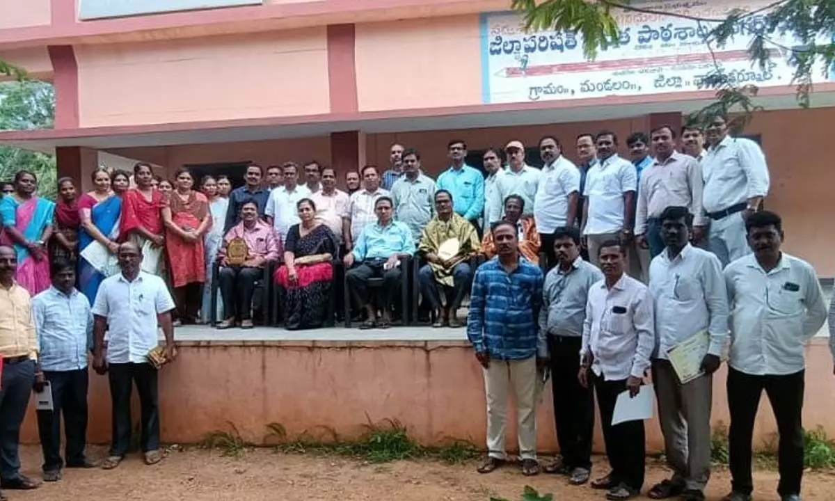 DEO Govindarajulu Urges Government School Teachers to Focus on Boosting Students’ Learning Skills