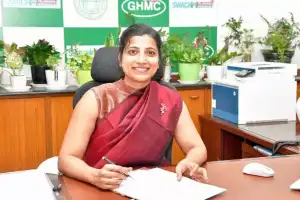 GHMC Commissioner Surveys Areas Impacted by Heavy Rains