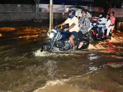 Heavy Rains and Strong Winds Hit Various Areas of Hyderabad