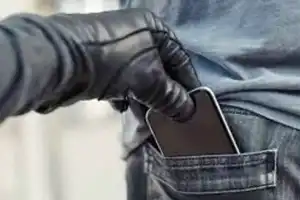 Hyderabad Police Arrest Trio for Phone Thefts