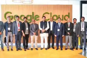 Revanth Reddy Visits Google Headquarters in the US to Discuss Tech Services Expansion