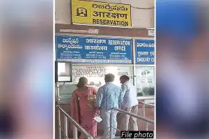 SCR Expands QR Code Payment System to All Stations