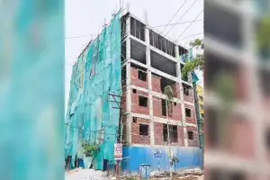 Unauthorized Buildings Flourishing in Old City Despite GHMC’s Oversight