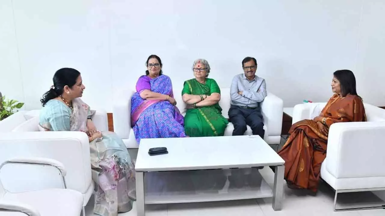 UP Mayors Visit City to Study GHMC's Urban Initiatives