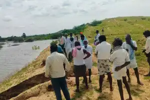 Villagers Stand Firm Despite Overflowing Chinnonipalli Reservoir