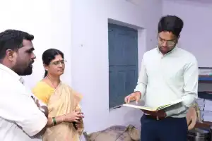 Wanaparthy Collector Directs Hostels to Provide Meals as Per Menu