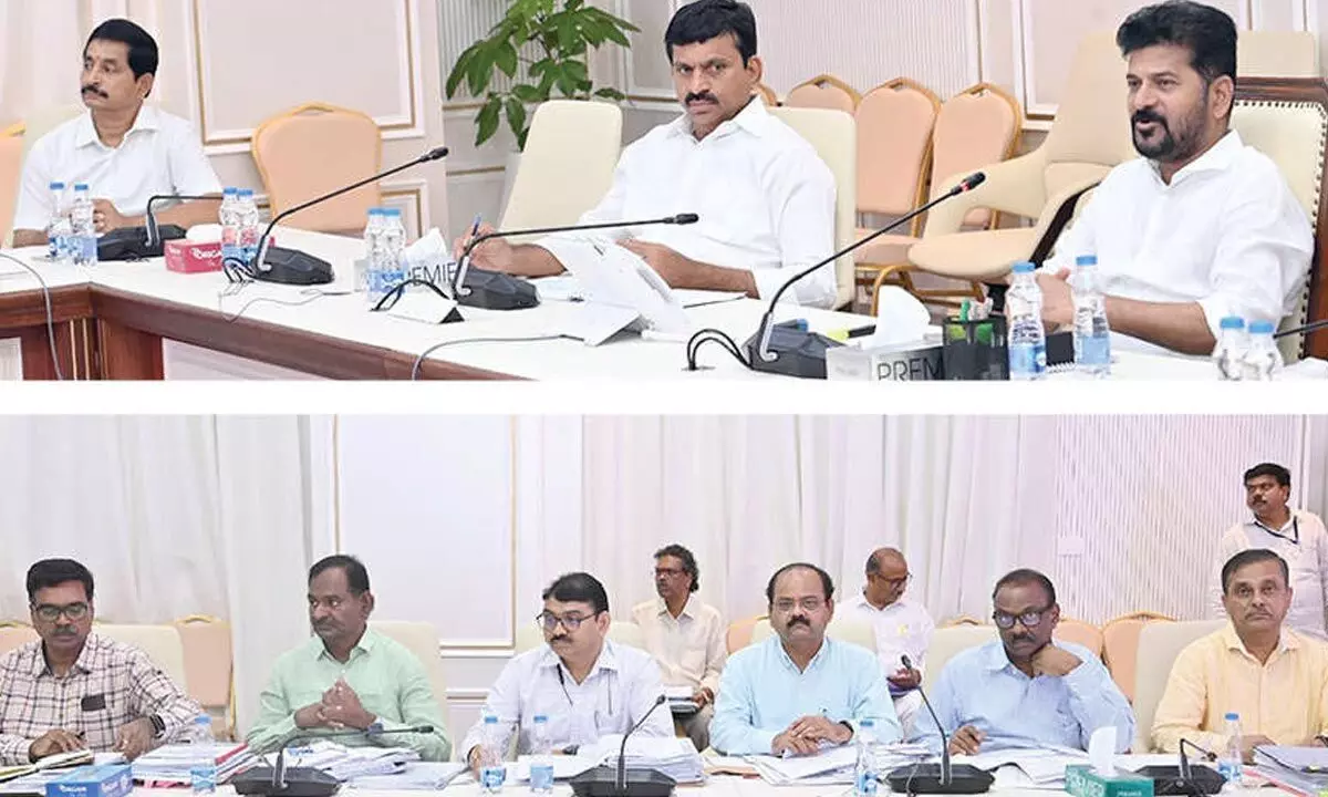 Chief Minister Urges Officials to Expedite Housing Approvals Under PMAY