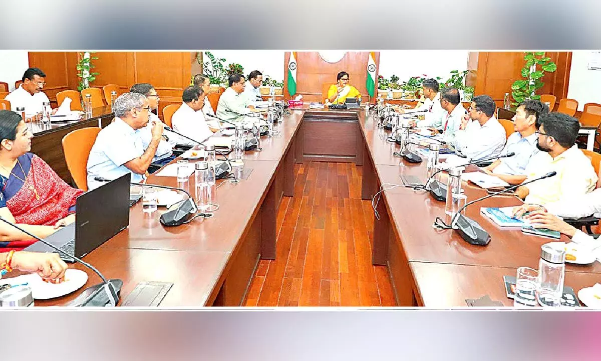 Chief Secretary Briefs Central Team on Flood Damage in the State