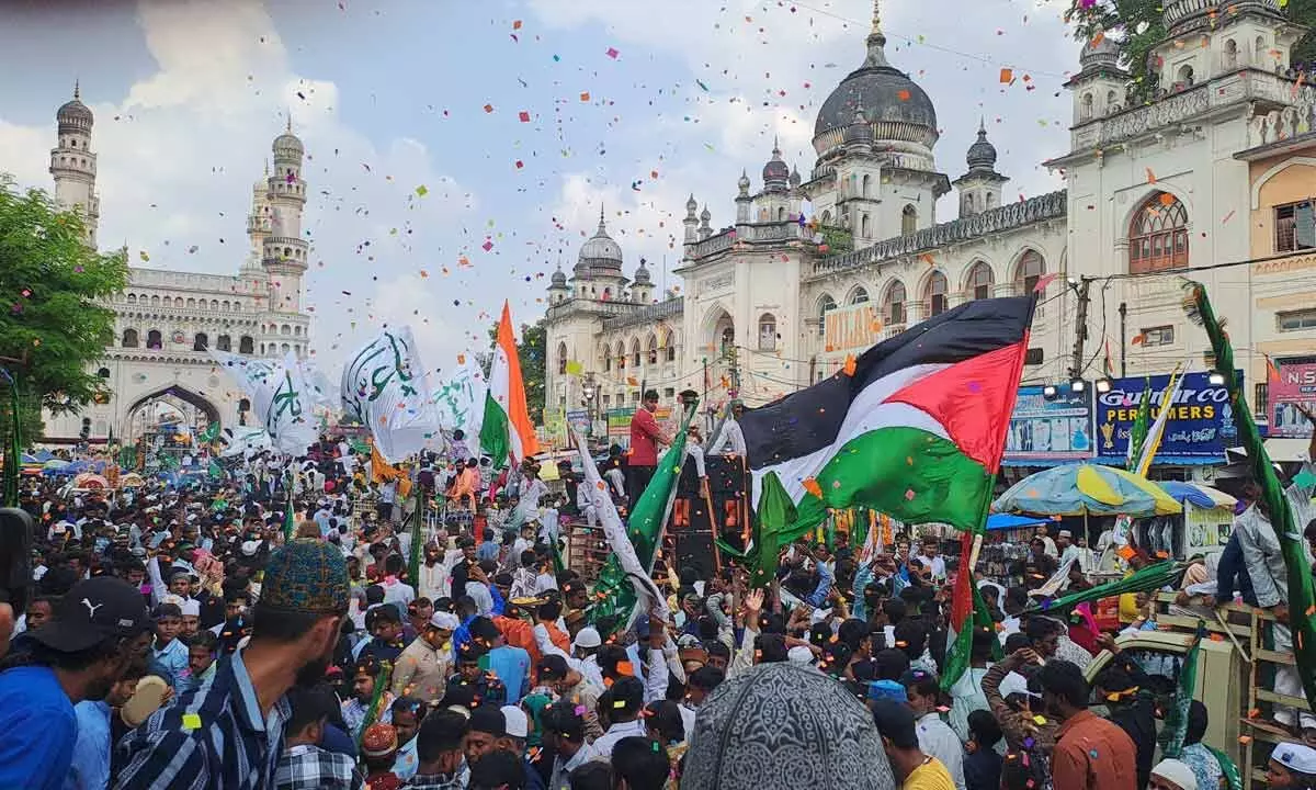 City’s Muslim Community Holds Grand Milad-un-Nabi Procession