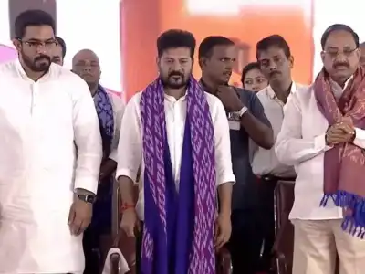 CM Revanth Reddy Inaugurates Indian Institute of Handloom Technology