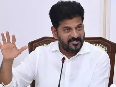 CM Revanth Reddy Praises Government Employees for Emergency Response During Heavy Rains