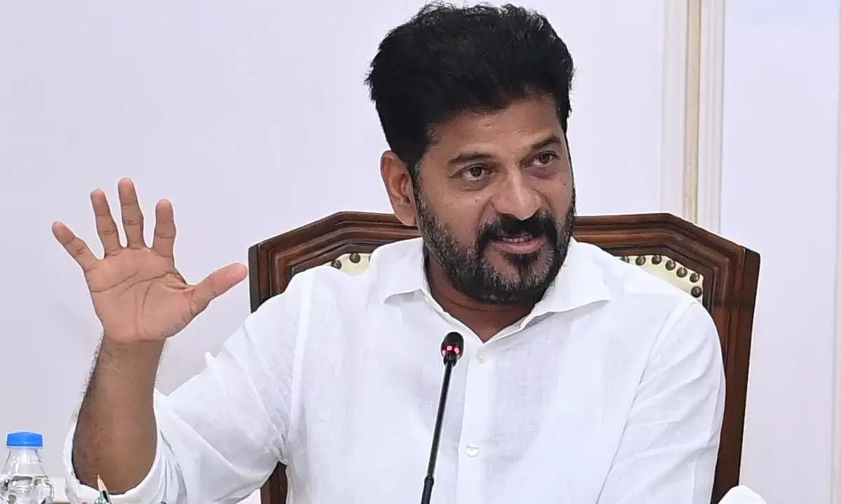 CM Revanth Reddy Praises Government Employees for Emergency Response During Heavy Rains