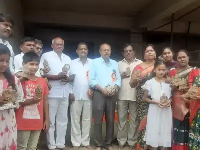 Complimentary Distribution of Eco-Friendly Clay Ganesh Idols