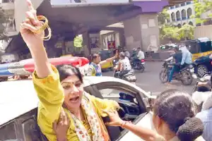 Congress stages protests over threats to Rahul Gandhi