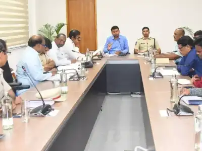 DC B.M. Santosh Directs Efficient Planning for Ganesh Visarjan Celebrations