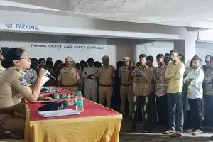 DCP North Zone Conducts Counseling Session for Troublemakers
