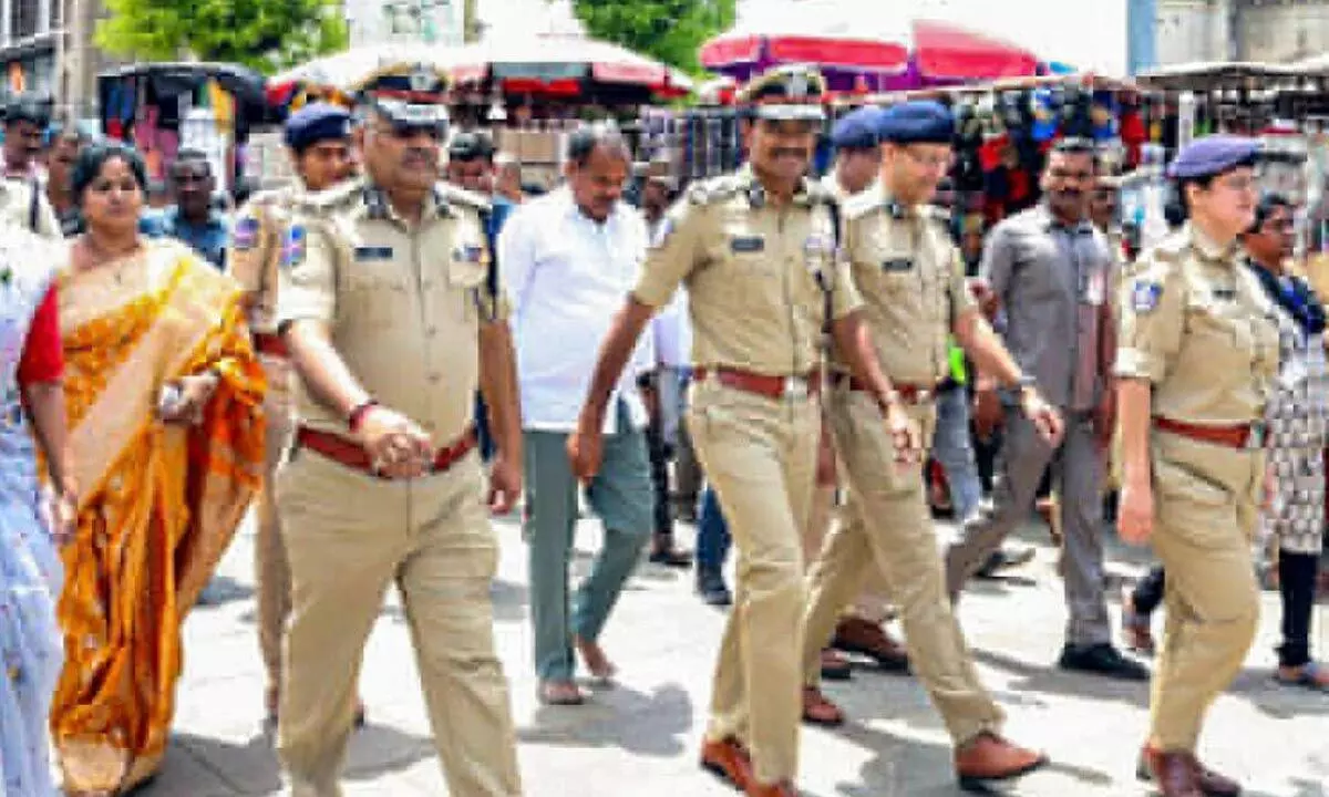 DJP Jitendar: Ganesh Idol Immersion Procession in Hyderabad Concludes Peacefully