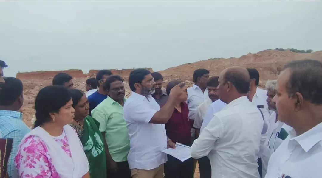 “Ex-MLA Sampath Kumar Surveys Proposed Site for New Integrated High School in Vaddepalli”