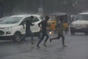 Heavy Rains: Schools and Colleges Closed Tomorrow