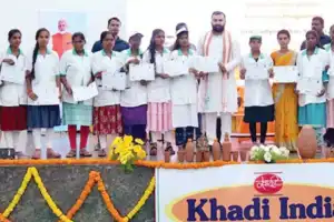 KVIC Chairman Distributes Electric Pottery Wheels Under Gramodyog Vikas Yojana Initiative