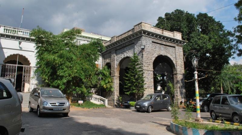 Task Force Team Inspects Nizam Club: Serious Hygiene Violations Found