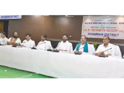 Revanth criticizes LoP KCR for attacking the government
