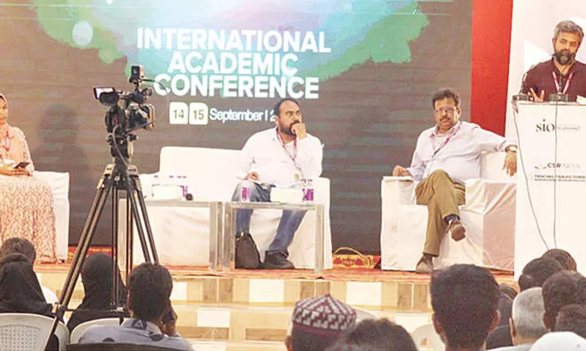 SIO Hosts Conference on ‘Re-imagining Muslim Politics’