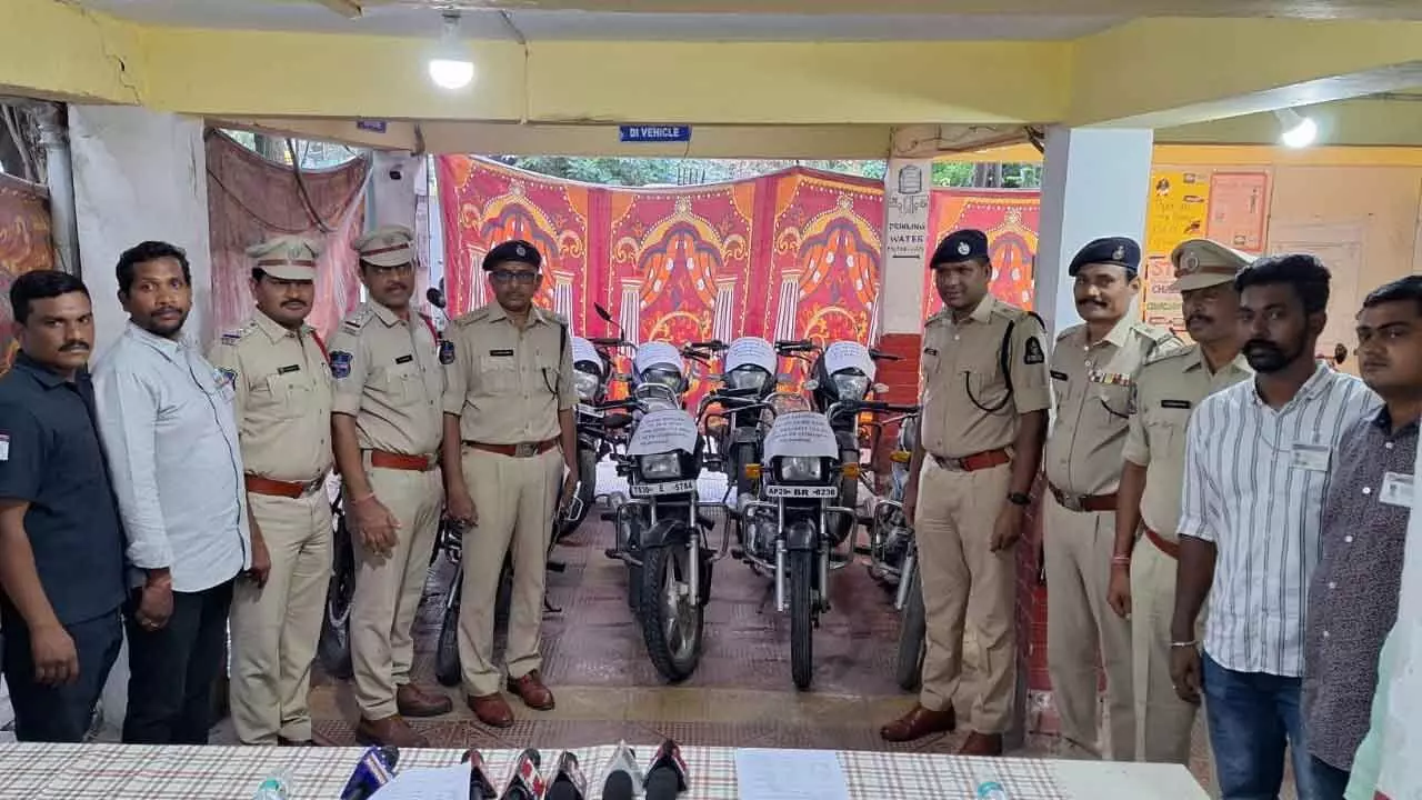 Suspect Arrested in Hyderabad Vehicle Theft Case; 18 Stolen Motorcycles Recovered