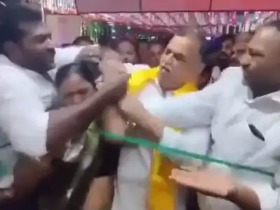 TDP Leaders Engage in Confrontation at Anna Canteen Inauguration in Rajampet