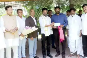 Techno Paints Contributes Rs 20 Lakh to CM Relief Fund for Flood Relief Efforts