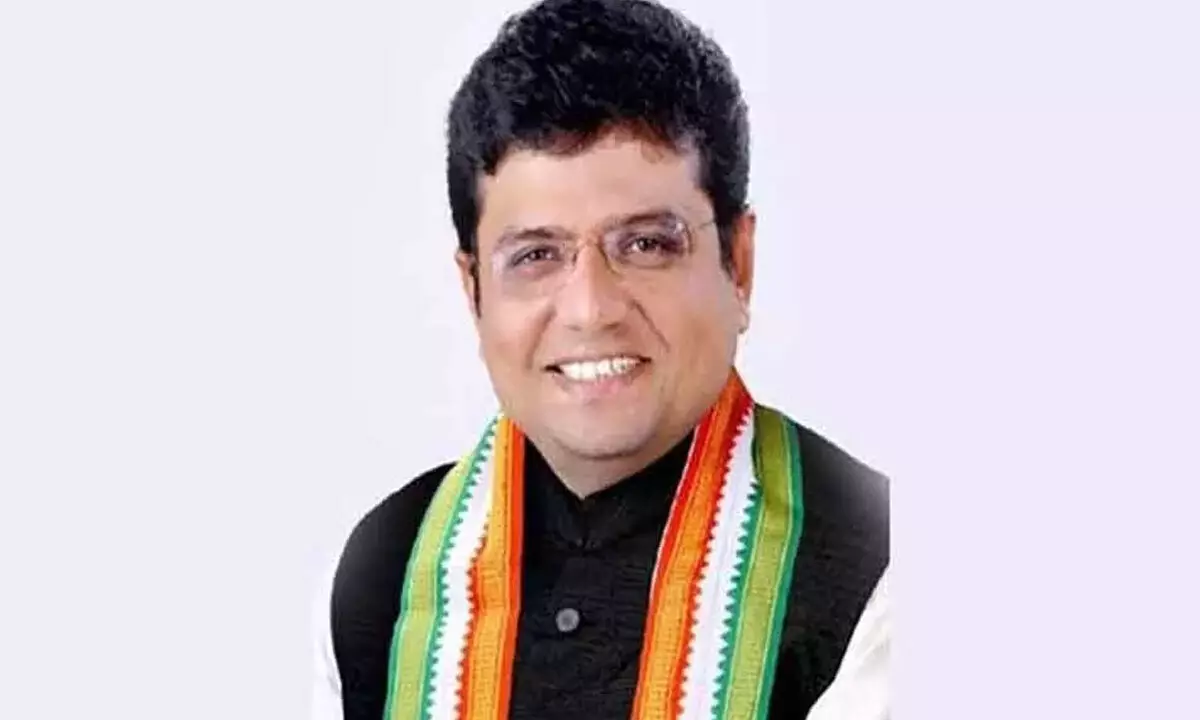 "Why the fuss? Arekapudi's meeting with CM was just a courtesy visit: Sridhar"