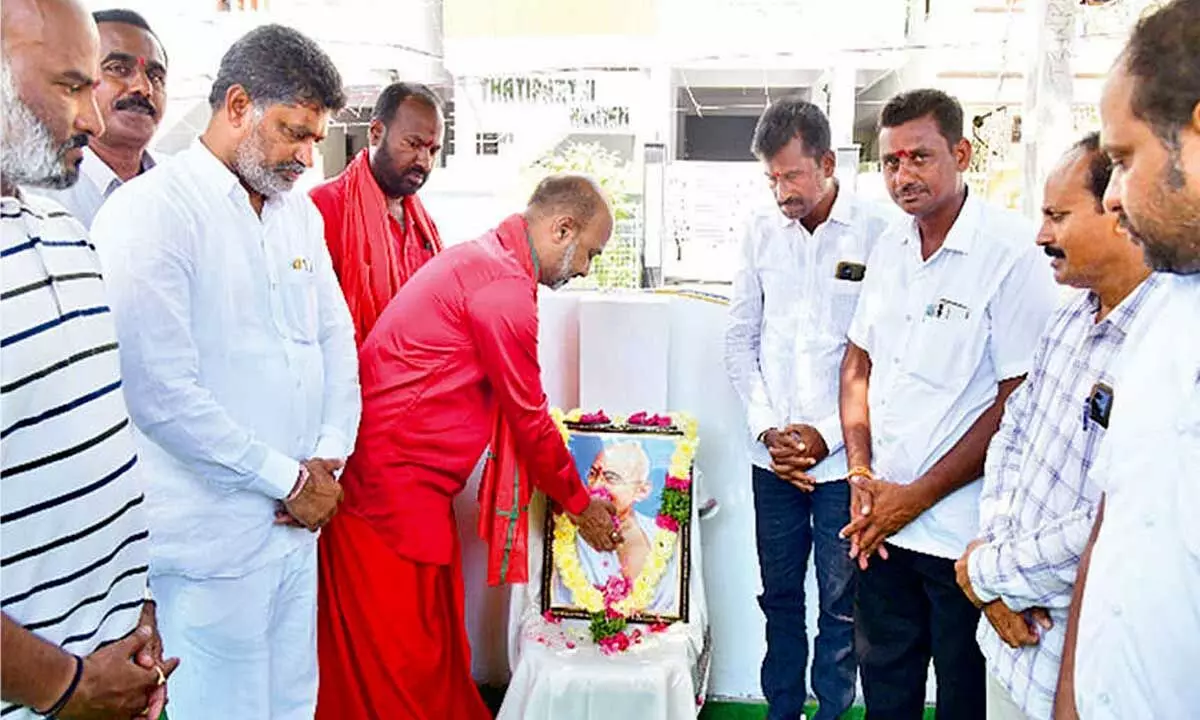 Bandi Sanjay Honors Mahatma Gandhi